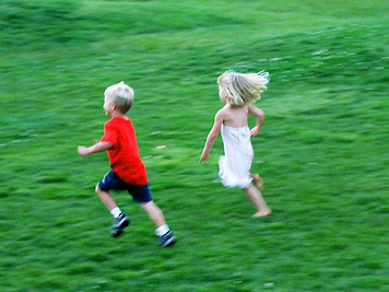 Kids playing on lawn Mobile Media resized 600