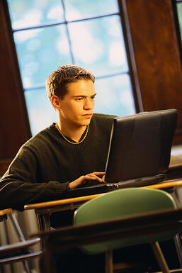 Student on Homepage Higher Education Marketing