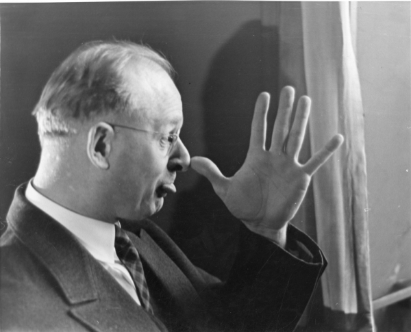 7 Free Sites for your Professional Online Profile